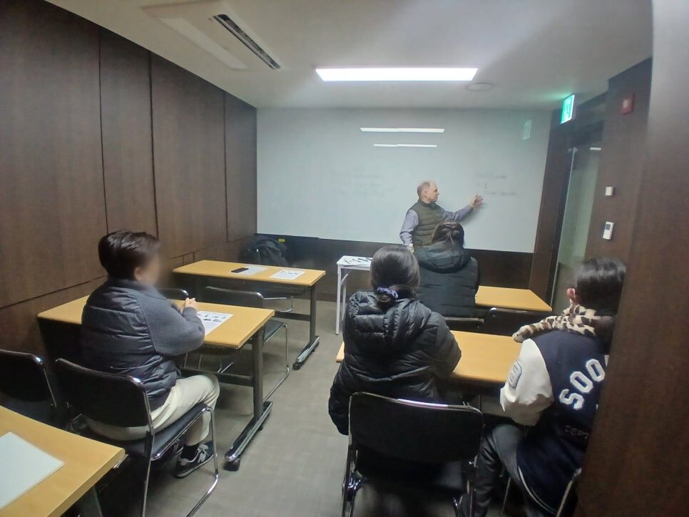 광명 푸르지오 센트베르에서 진행된 영어비전스쿨 수업을 참관